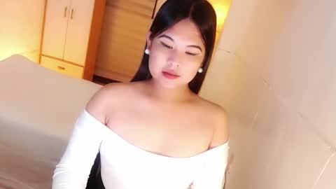 Snapshot of kayleepinay chatting on October 2025 07:25:02 PM Y O U R F U T U R E K A Y L E E online show from October 2025 07:25:02 PM