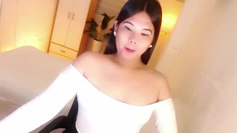 Snapshot of kayleepinay chatting on November 2025 05:25:02 PM Y O U R F U T U R E K A Y L E E online show from November 2025 05:25:02 PM