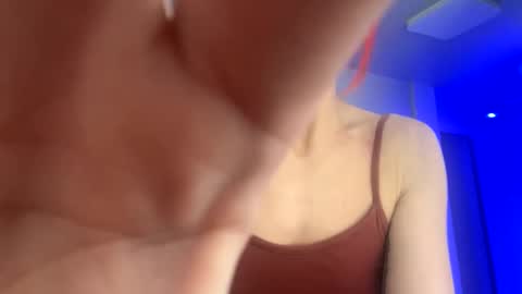 kayleerider32 online show from September 2025 06:23:02 PM