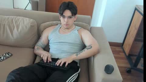 kaynn_b online show from January 2025 05:45:02 PM