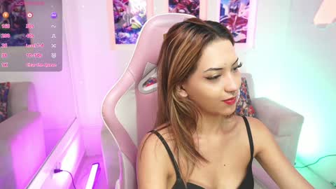 Kayra online show from January 2025 11:41:02 AM