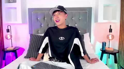 nico online show from February 2026 01:18:02 PM