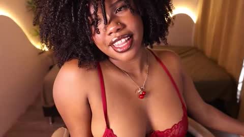 Kehlannis online show from October 2025 08:08:01 PM