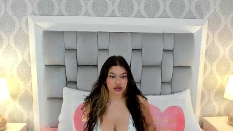 Keiira Fox online show from January 2026 11:15:02 AM