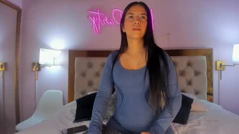 Keily online show from March 2026 11:36:02 AM