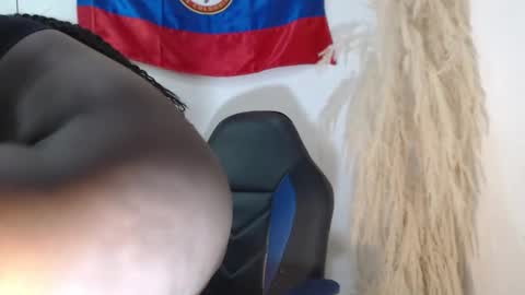 Keili online show from September 2025 12:22:02 AM