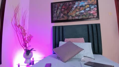 Keimy Wilde online show from February 2026 06:30:01 PM