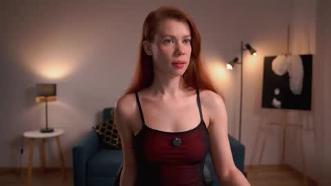 keira_knight online show from November 2025 10:20:02 PM