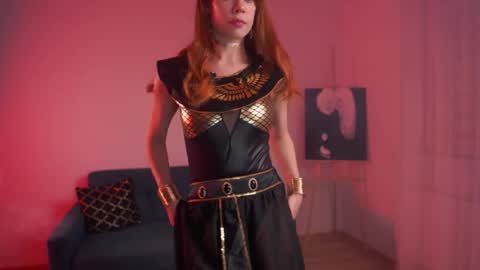 keira_knight online show from April 2026 10:57:02 PM