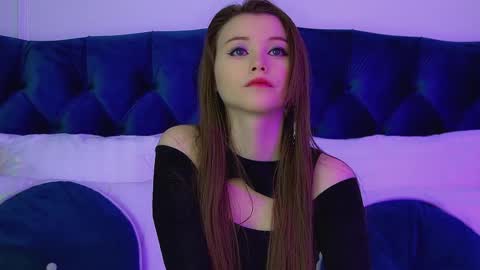 Keira online show from February 2026 06:01:01 AM