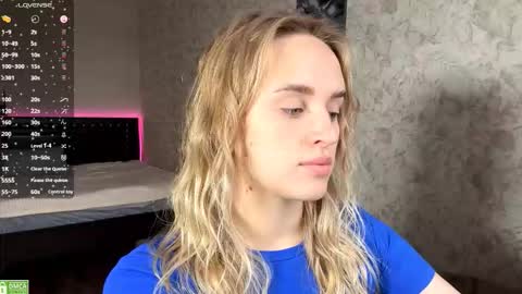 Snapshot of kelisipe chatting on November 2025 08:25:01 AM Sylvia online show from November 2025 08:25:01 AM