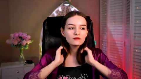 kelliebanshe online show from April 2026 04:17:01 AM