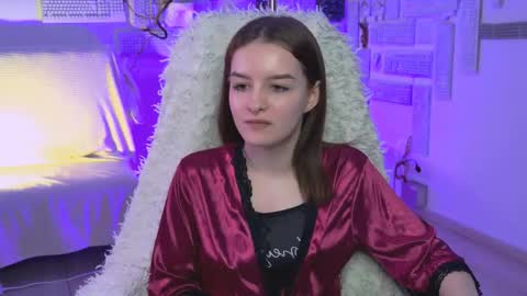 kelliebanshe online show from April 2026 04:37:01 AM