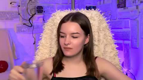Snapshot of kelliebanshe chatting on July 2026 08:23:01 AM kelliebanshe online show from July 2026 08:23:01 AM