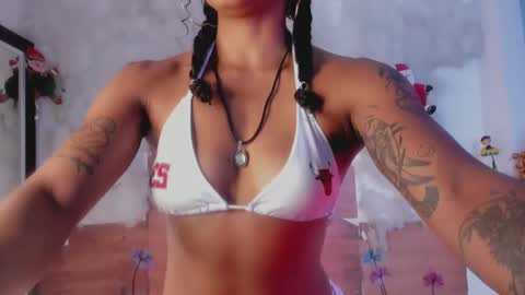 kelly__thomson online show from December 2024 09:09:02 PM