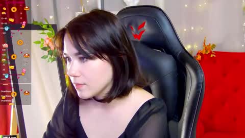 Kelly online show from November 2025 09:35:01 AM