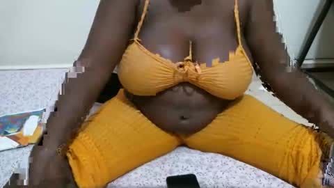 kelly_jones9 online show from February 2026 01:28:02 PM