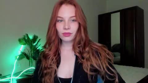 Kelly online show from February 2026 04:33:01 AM