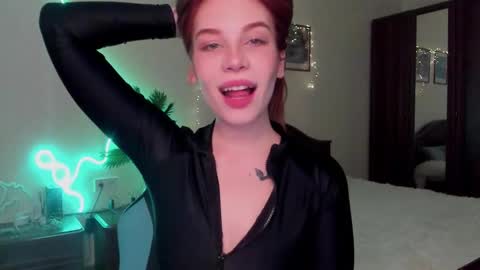 Kelly online show from February 2026 04:45:01 AM