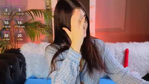 Kelly online show from October 2025 10:43:02 AM