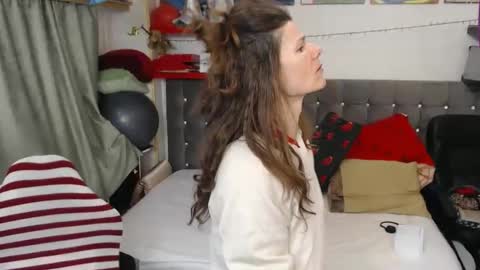 Snapshot of kellynumber chatting on February 2026 06:42:01 PM kelly online show from February 2026 06:42:01 PM