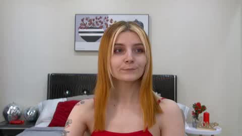 Kelly Stoneys online show from March 2025 12:09:02 PM