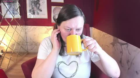 Kelly online show from March 2026 05:42:01 PM