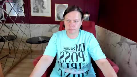 Kelly online show from June 2026 01:12:01 PM