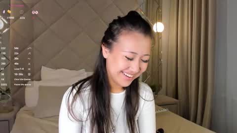 kellyy_bern online show from November 2025 01:06:01 AM