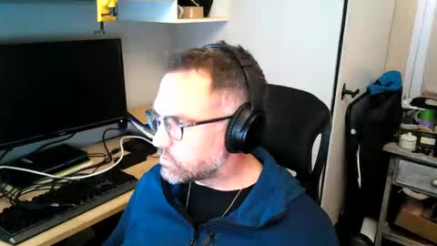 Snapshot of kelvin06133 chatting on December 2024 10:26:01 PM kelvin06133 online show from December 2024 10:26:01 PM