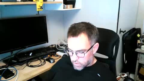 Snapshot of kelvin06133 chatting on December 2024 11:57:01 PM kelvin06133 online show from December 2024 11:57:01 PM