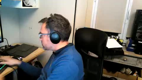 Snapshot of kelvin06133 chatting on January 2025 12:15:01 AM kelvin06133 online show from January 2025 12:15:01 AM