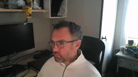 Snapshot of kelvin06133 chatting on March 2025 01:40:01 PM kelvin06133 online show from March 2025 01:40:01 PM