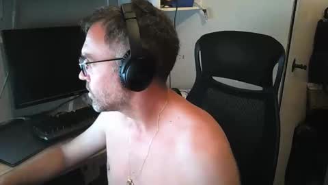 kelvin06133 online show from May 2026 08:10:02 PM