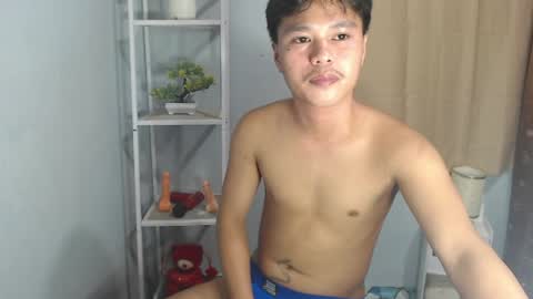 Snapshot of ken8804 chatting on April 2026 01:00:02 PM ken8804 online show from April 2026 01:00:02 PM