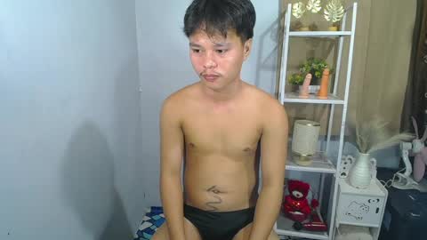 Snapshot of ken8804 chatting on April 2026 06:03:01 PM ken8804 online show from April 2026 06:03:01 PM