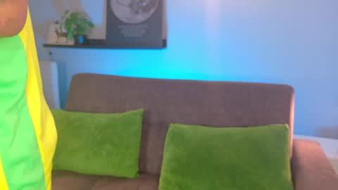   online show from April 2026 10:46:02 AM