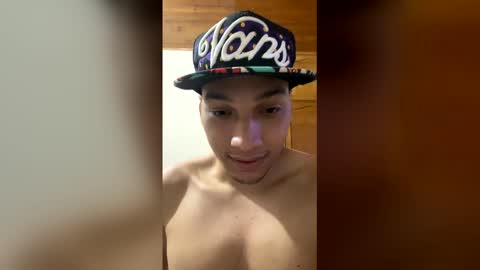 Snapshot of ken_xaru chatting on April 2026 06:07:01 AM Leto Ken online show from April 2026 06:07:01 AM