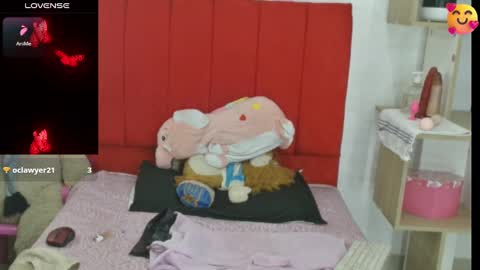 Mariana online show from February 2025 04:01:02 AM