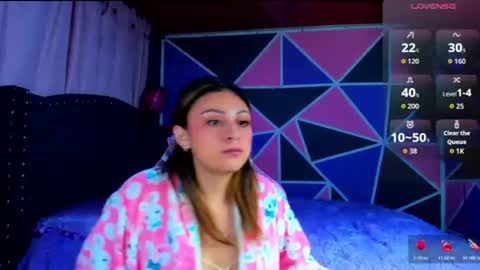 Kendarl Colins online show from August 2026 07:35:01 AM