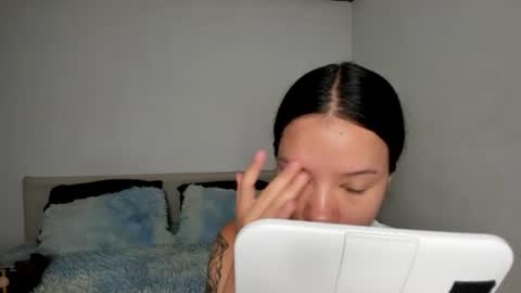 Snapshot of kendalgrey01 chatting on June 2026 02:30:02 PM Kendal online show from June 2026 02:30:02 PM