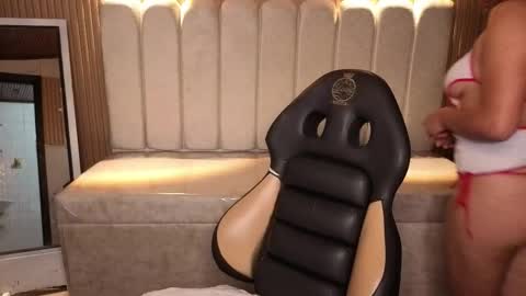 Snapshot of kendall_rossii_ chatting on November 2025 03:19:02 AM kendall_rossii_ online show from November 2025 03:19:02 AM