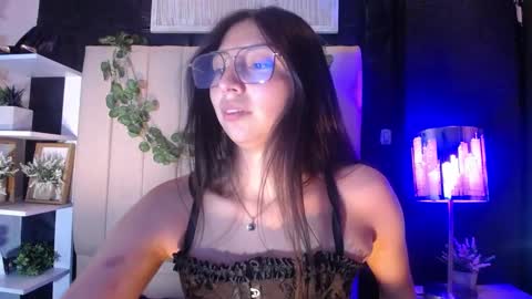 Snapshot of kendall_saenz chatting on October 2025 07:33:02 PM kendall_saenz online show from October 2025 07:33:02 PM