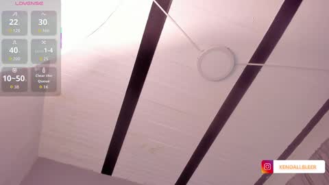 kendallbleer online show from September 2025 11:33:01 AM