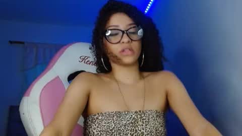  Kendall Rush online show from January 2025 05:02:01 PM