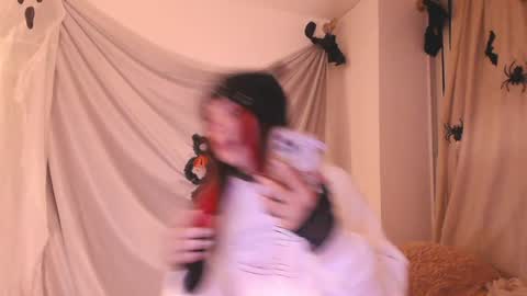 Snapshot of kendalltyler chatting on October 2025 12:27:01 AM kendall online show from October 2025 12:27:01 AM