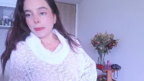 Snapshot of kendalltyler chatting on November 2025 06:07:02 PM kendall online show from November 2025 06:07:02 PM