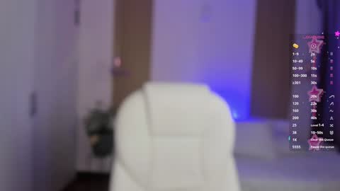 Snapshot of kendallwett chatting on November 2025 08:07:01 PM Kendall online show from November 2025 08:07:01 PM