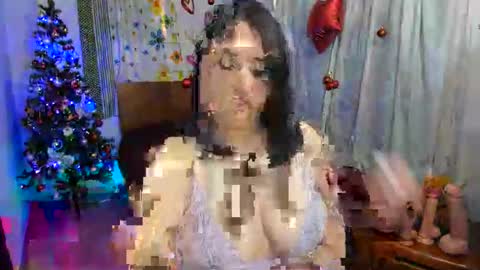 Fernanda online show from December 2025 03:50:01 PM