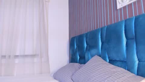 Kendal online show from February 2026 05:39:01 AM